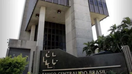 Focus reduz projeção do IPCA de 2026 para 5,12%, acima do teto da meta