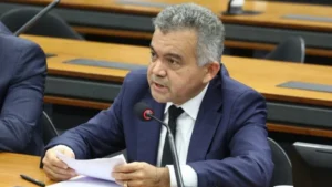 CCJ da Câmara aprova projeto que limita multa por barulho ligado à deficiência