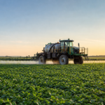 CNA pressiona Senado por regulamentação da Lei dos Defensivos Agrícolas