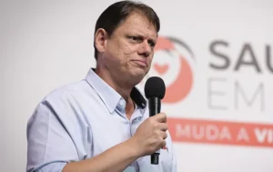 STF barra visita de Milei a Bolsonaro, mas argentino se reúne com Tarcísio em SP
