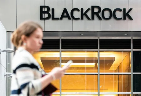 BlackRock lucra US$ 1,9 bi no 2º tri e ativos sob gestão batem recorde de US$ 15,3 tri