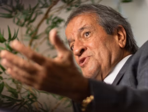 Flávio Dino bloqueia R$ 119 milhões de Valdemar Costa Neto por irregularidades em emendas
