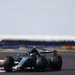 Antonelli vence sprint em Silverstone e se isola na liderança da F1
