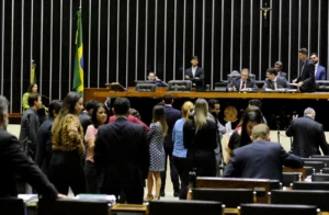 Câmara tenta fechar acordo com governo para renegociar dívida rural