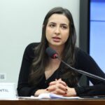 Câmara analisa projeto que monitora medidas protetivas e desarma agressores