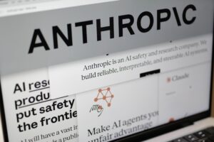 EUA liberam modelos mais potentes da Anthropic para clientes fora do país