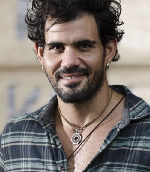 Carrasco chama Juliano Cazarré de Burro