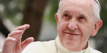 Papa Francisco festeja aniversário de 80 anos com grupo de sem-teto