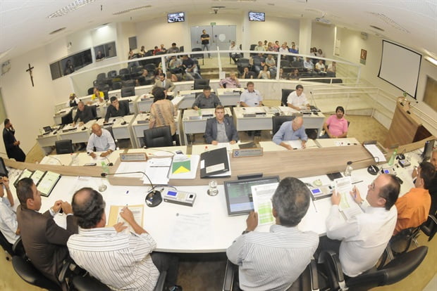 Prefeitura de Piracicaba contratará 20 motoristas com salário de R$ 1.674,49