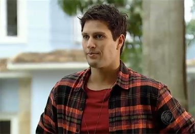 HOJE (18/09) EM ‘VITÓRIA’: Edu avisa Quim sobre o reaparecimento de Gabi e Cicinho