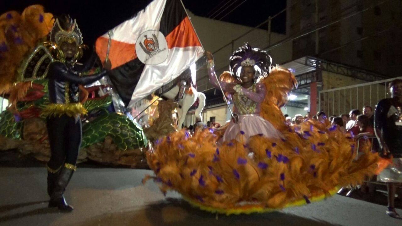 Carnaval de Piracicaba surpreende pela qualidade e organização; confira as fotos