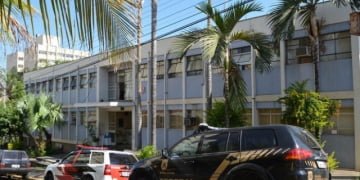 Rapaz de 18 anos é preso após roubar duas meninas nessa terça (9)