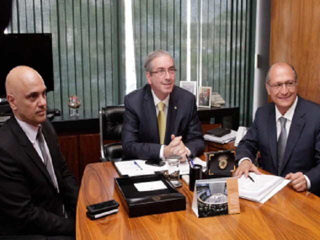 Sancionada lei que considera hediondo homicídio de policiais