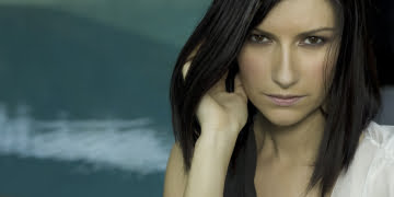 Entrevista: Laura Pausini completa 20 anos de carreira e fala sobre tudo