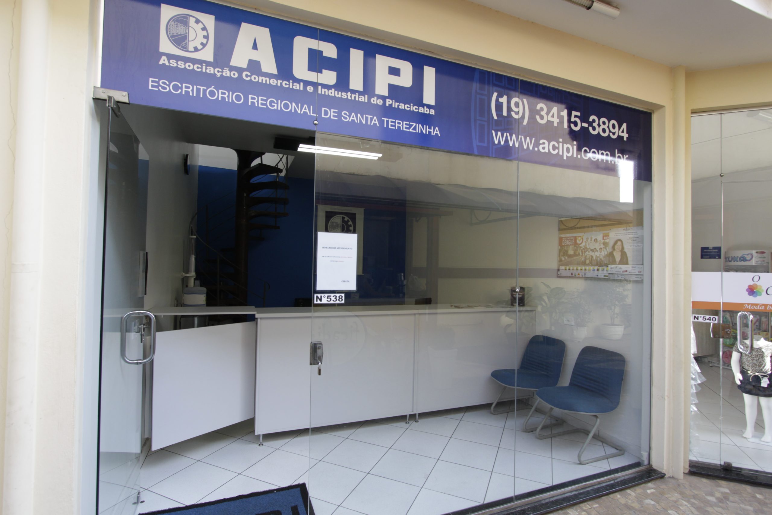 Acipi e Sicoob Cocre apresentam benefícios aos empresários de Santa Teresinha‏