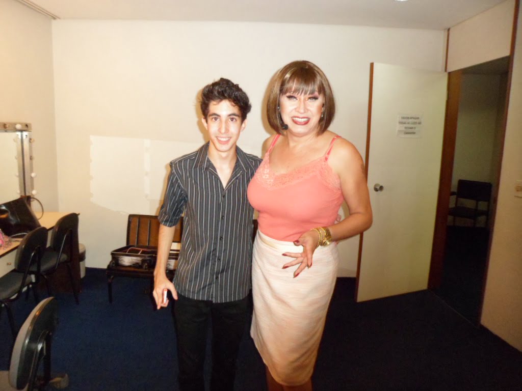 Felipe Gonçalves tem encontro com a atriz e comediante Nany People