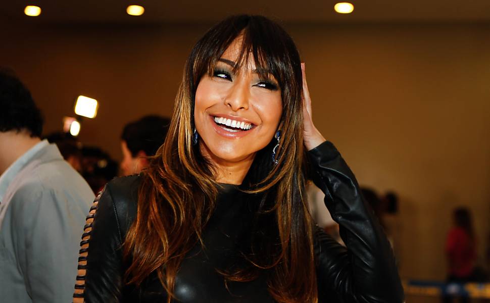 Band oferece mais dinheiro para Sabrina Sato continuar no “Pânico”