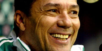 Grêmio anuncia demissão de Vanderlei Luxemburgo