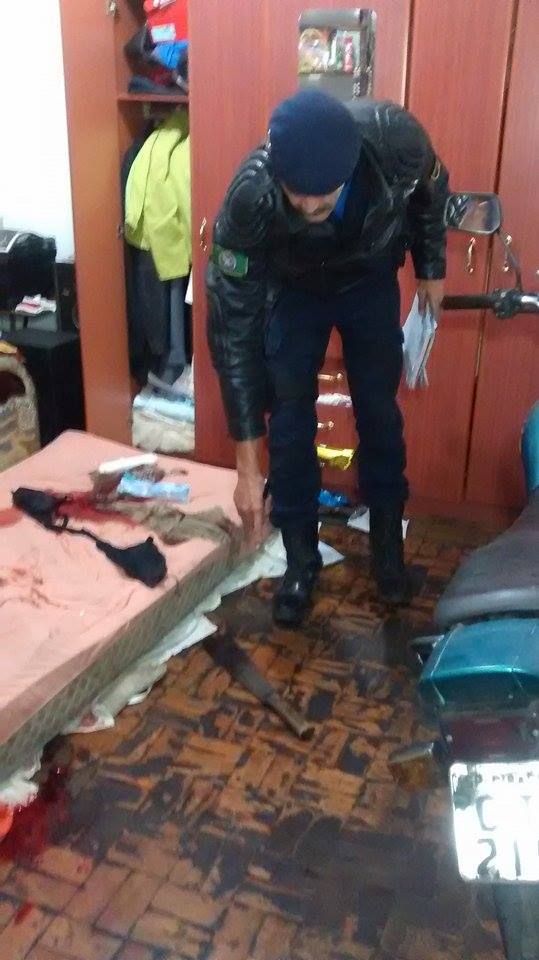 Filho ataca a mãe com facão em Piracicaba