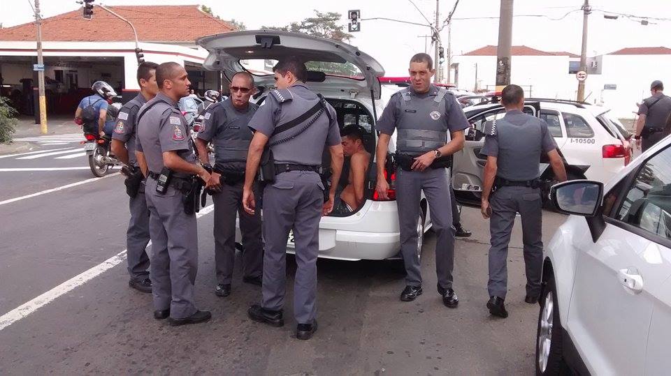 Homem apanha após arma falhar em tentativa de latrocínio em Piracicaba