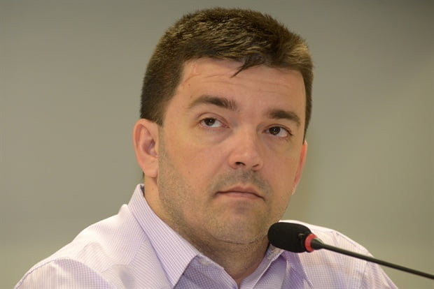 Proposta obriga hospital a informar uso de álcool e drogas por jovens