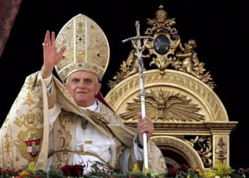 Papa renuncia ao pontificado nessa manhã (11)