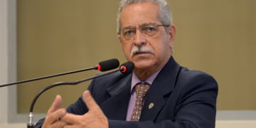 Vereador é presidente do diretório municipal do PP há 17 anos - Foto: Divulgação / Foto: Fabrice Desmonts