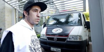 Ao ver o marido morto, esposa de Champignon é internada em estado de choque