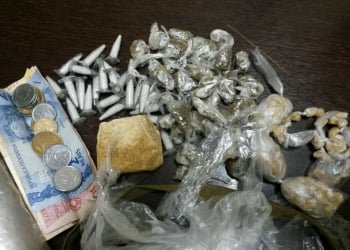 Mulher é presa por tráfico de drogas na periferia de Piracicaba