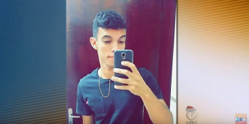 Corpo do estudante que morreu na praia é enterrado em Santa Bárbara