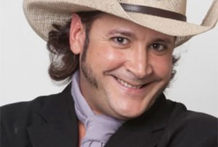 Urgente: Ex-menudo Roy acaba de ser preso e retirado da Fazenda; veja o vídeo