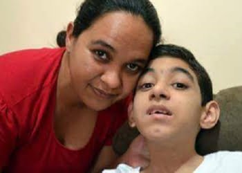 Estado não cumpre liminar e criança tem 40 convulsões por dia em Piracicaba