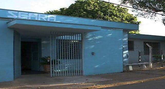 Filho é internado em hospital psiquiátrico após amarrar a mãe na cama