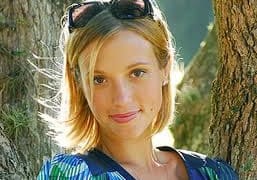 Baby de “O Profeta” deixa a Globo e assina com a Record