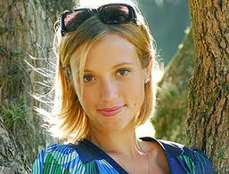 Baby de “O Profeta” deixa a Globo e assina com a Record