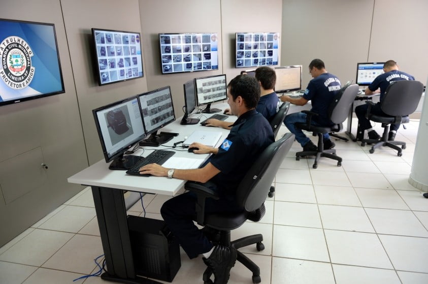Em Limeira, sistema de monitoramento ajuda a localizar carros roubados