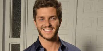 ‘IMPÉRIO’: Separado de Claudio, Leonardo transa com Amanda