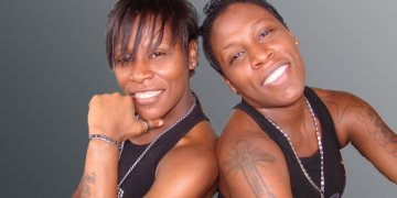 Gêmeas cantoras entram em ‘A Fazenda’ porém só uma ganha o prêmio