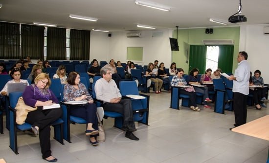 Entidades se reúnem para discussão do Plano Municipal de Educação