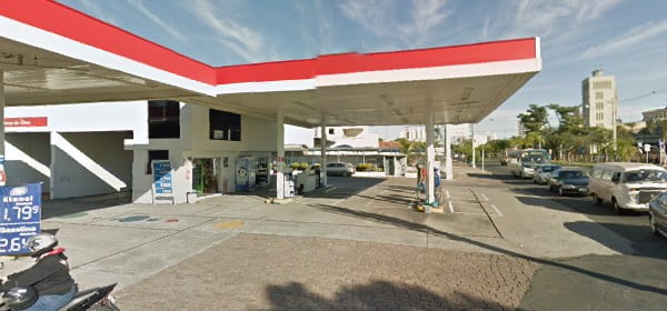 Dupla rouba carro e mais três comércios no sábado (29)