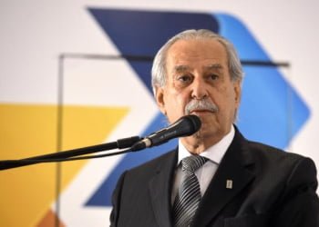 Para reduzir déficit, Correios vão reajustar tarifas de cartas e telegramas