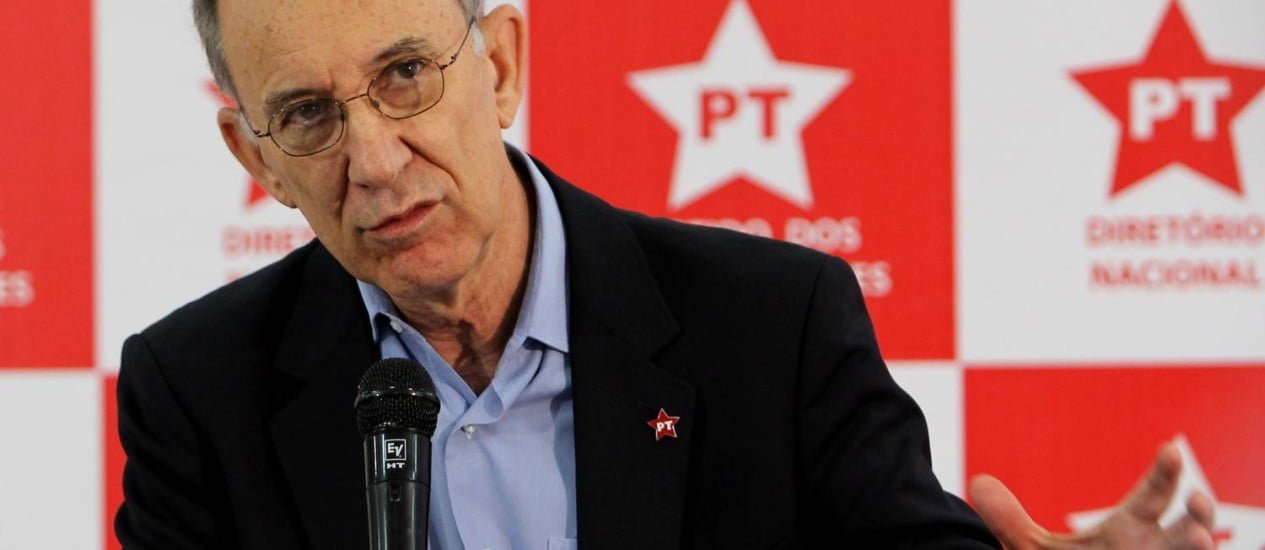 PT anuncia que não receberá mais doações de empresas