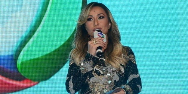 Programa de Sabrina Sato estréia dia 26 de Abril na Record