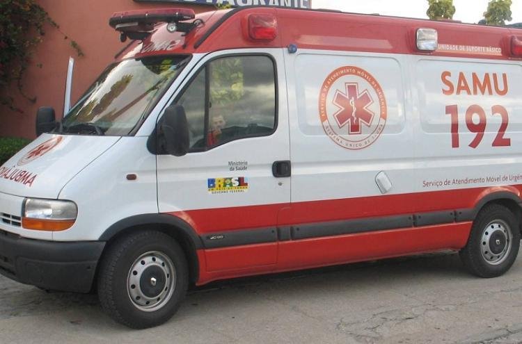 Vítima é baleada por não ter dinheiro