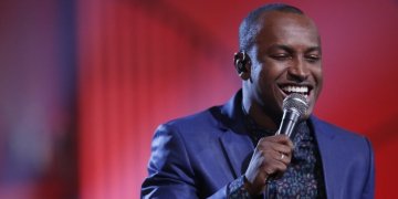 Thiaguinho se recupera bem e pode ter alta no domingo (21)