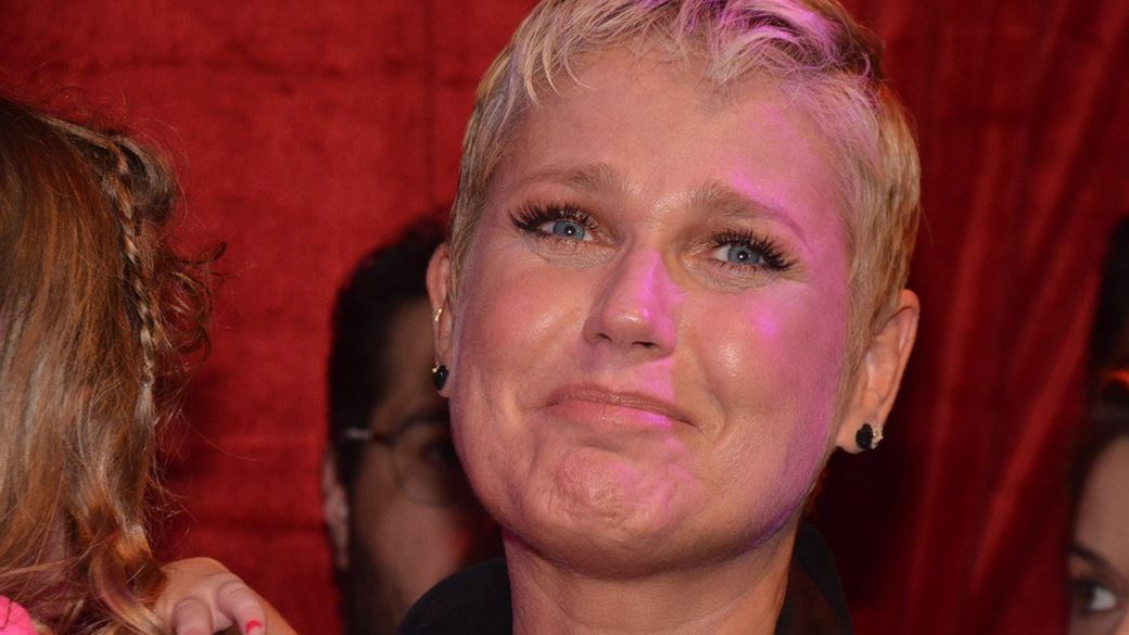Após exibir fotos de Xuxa nua, Record terá que pagar multa